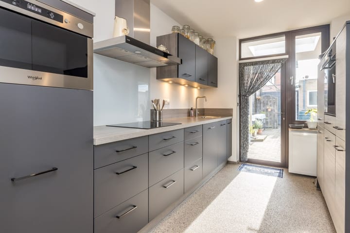 Foto 15 van Curiastraat 8