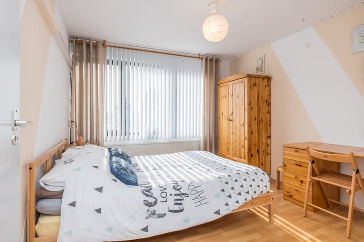 Foto 30 van Curiastraat 8