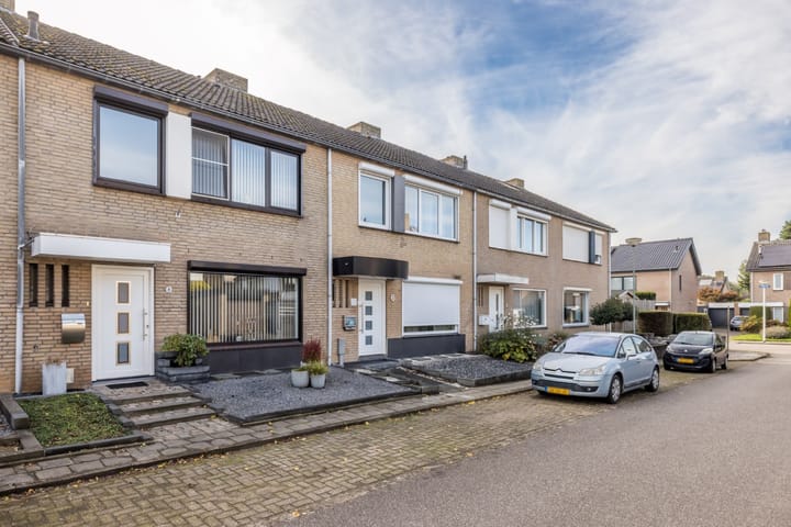 Foto 34 van Curiastraat 8