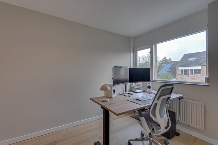 Foto 25 van De Gasperistraat 38