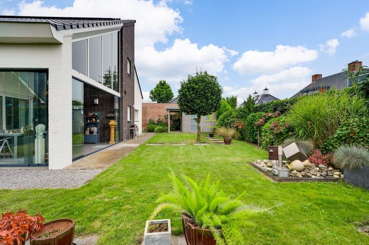 Foto 28 van Winkelveld 11