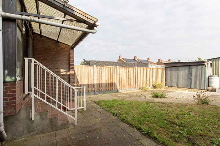 Foto 20 van Bloemenplein 5