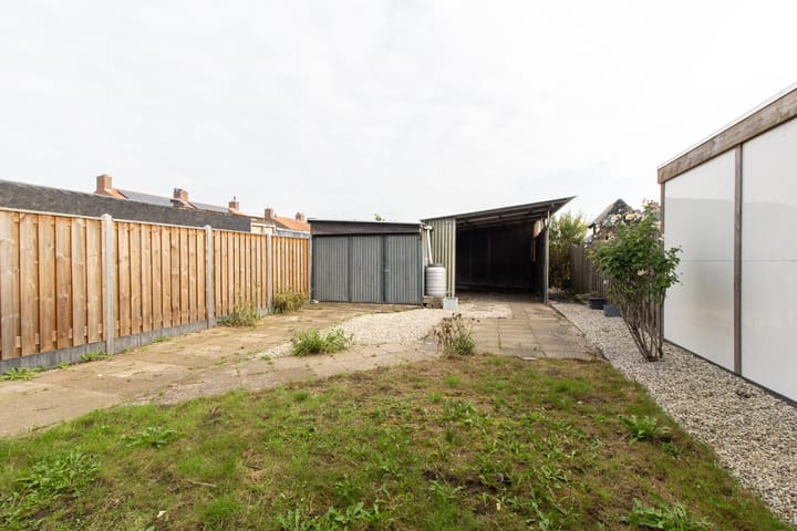 Foto 21 van Bloemenplein 5