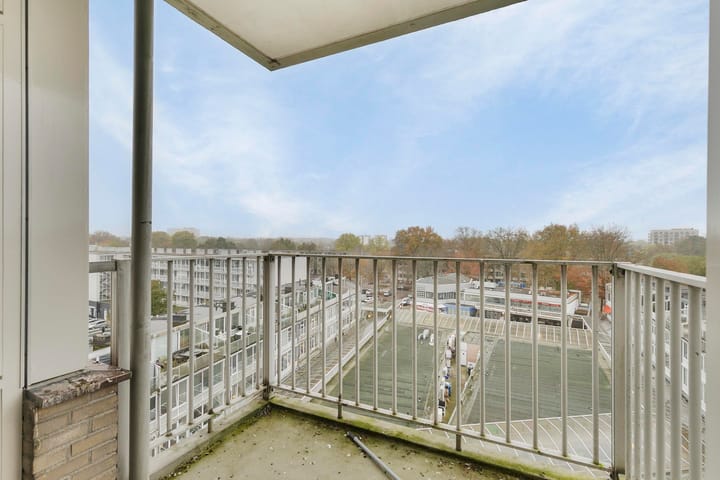 Photo 7 of Roelof Kranenburgplein 44