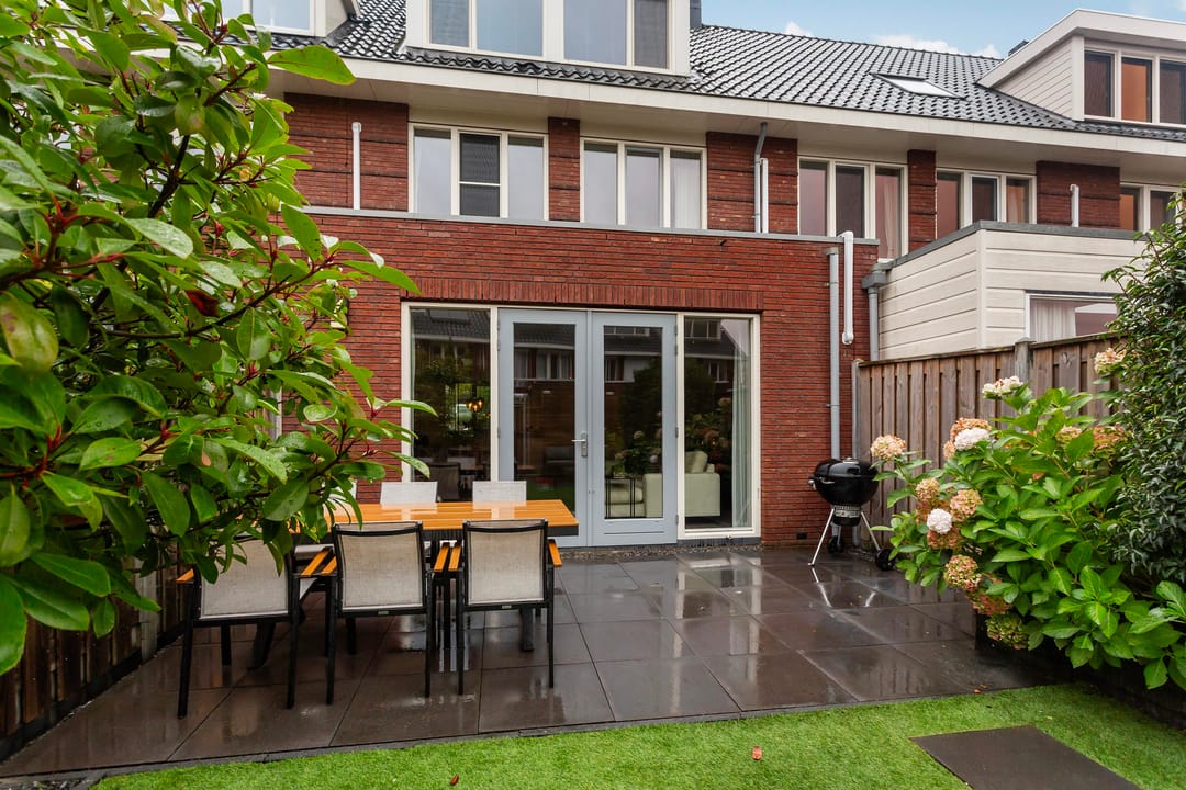 Foto 22 van Schout Van der Lelylaan 11