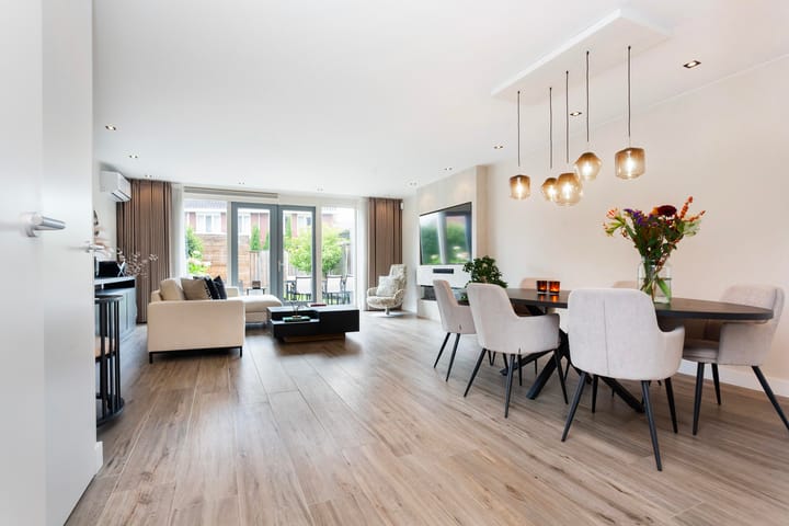 Foto 5 van Schout Van der Lelylaan 11