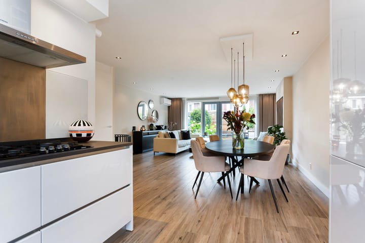 Foto 16 van Schout Van der Lelylaan 11