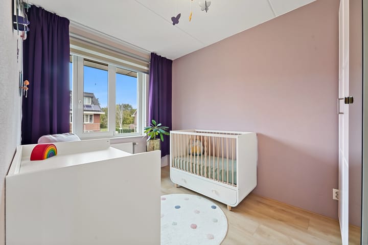 Photo 29 of Narcisstraat 39