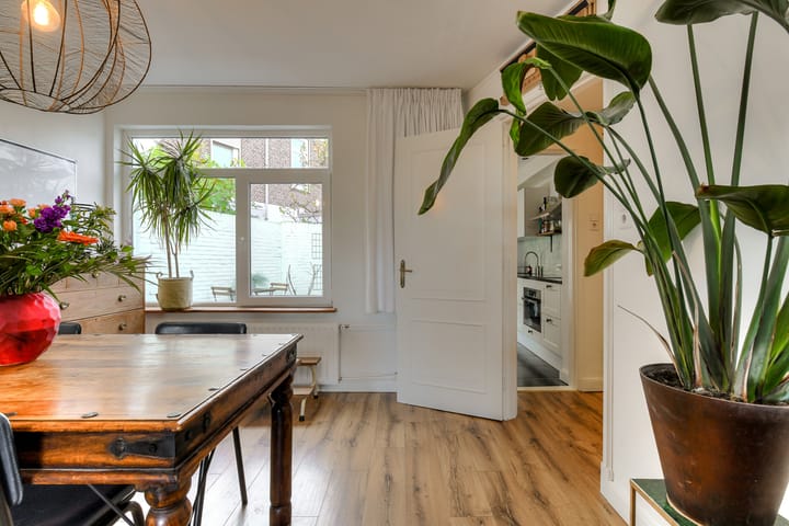 Foto 11 van Oosterstraat 1