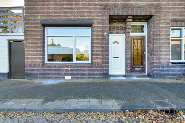 Foto 42 van Oosterstraat 1