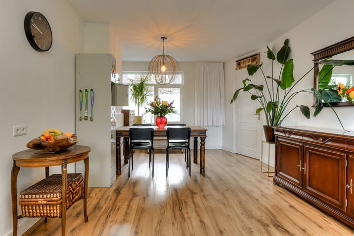 Foto 5 van Oosterstraat 1