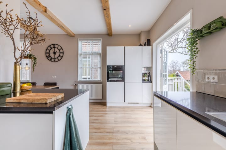 Foto 12 van Overtoom 76