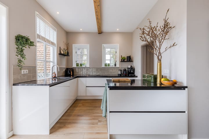 Foto 2 van Overtoom 76