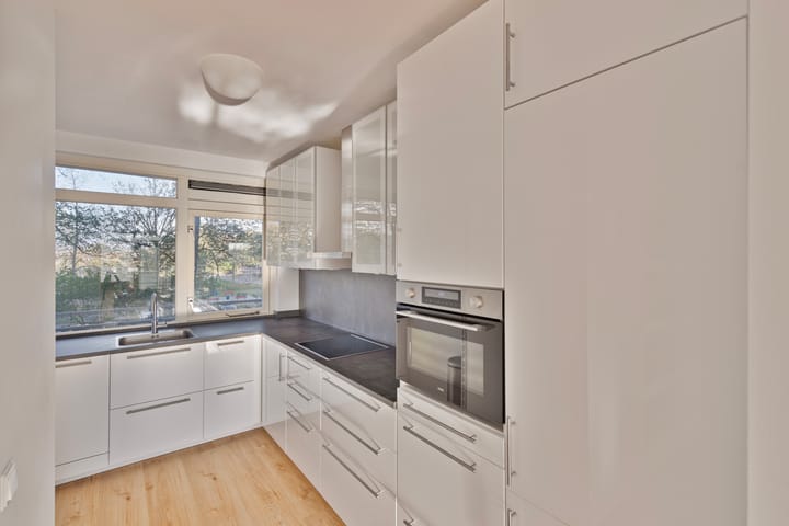 Foto 3 van Valeriusrondeel 127