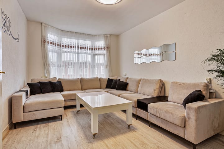 Photo 22 of Harderwijkstraat 277