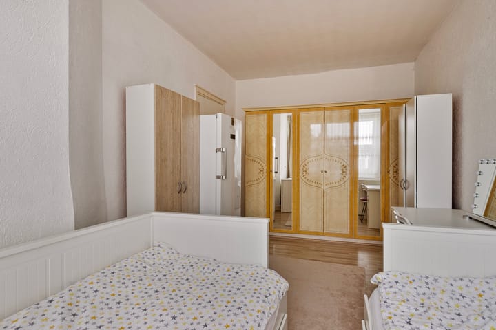 Photo 10 of Harderwijkstraat 277