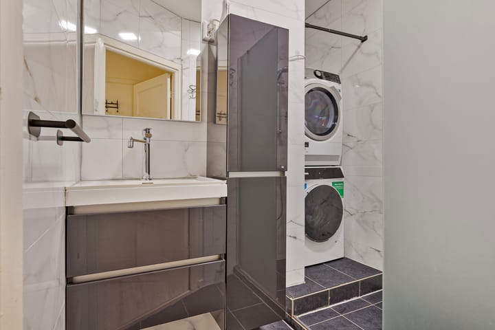 Photo 14 of Harderwijkstraat 277