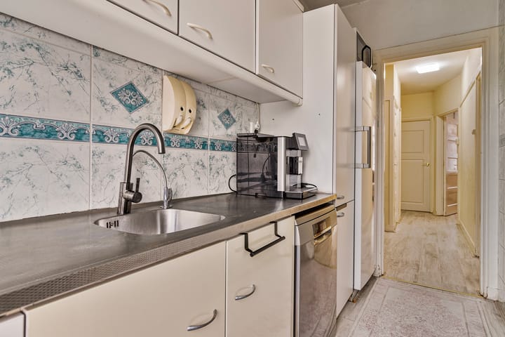 Photo 19 of Harderwijkstraat 277