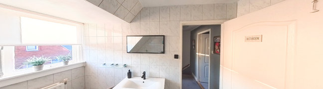 Bekijk 360° foto van Badkamer van Zestienhovensekade 243