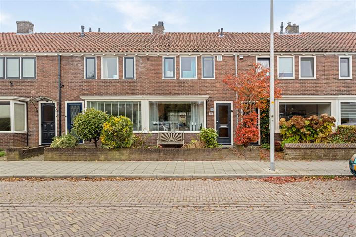 Bekijk foto 1 van Vermeerstraat 53