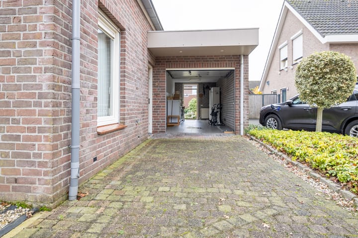 Foto 4 van Binnenhof 8