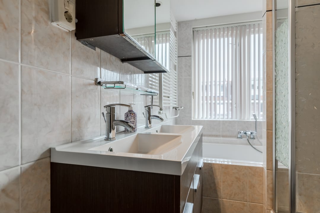 Photo 28 of Rijksstraatweg 384