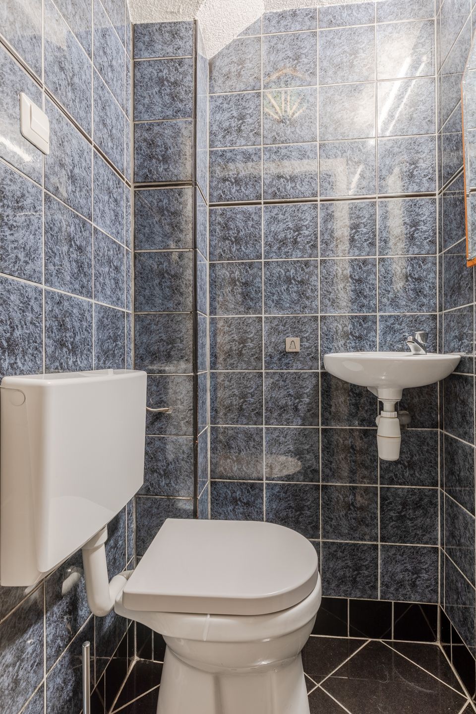 Photo 33 of Rijksstraatweg 384