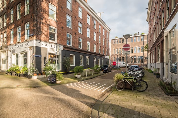 Foto 3 van Czaar Peterstraat 174-1B