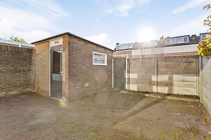 Foto 23 van Anna Bijnsstraat 23