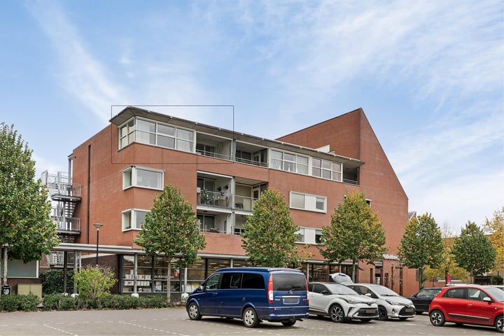 Bekijk foto 1 van Koestraat 64