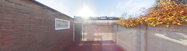 View 360° photo of Achtertuin of Anna Bijnsstraat 23