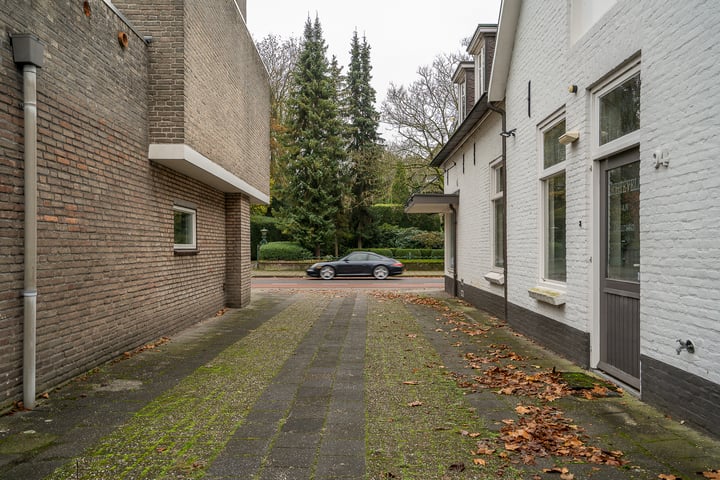 View photo 13 of Stationsstraat 94