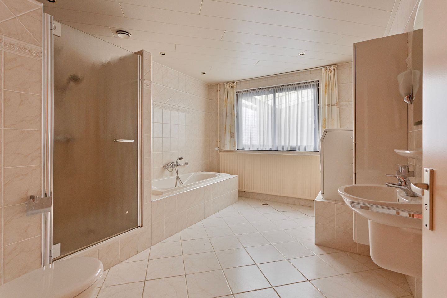 Foto 5 van Van Hogendorpstraat 3