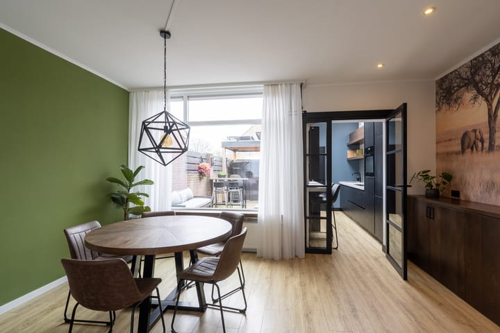 Foto 10 van Mr. de Fremerystraat 25