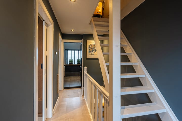 Foto 16 van Mr. de Fremerystraat 25