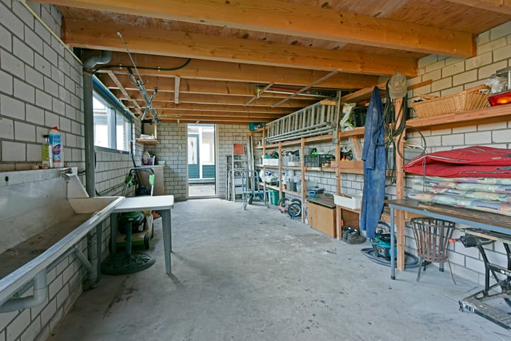 Foto 35 van Voorweg 83