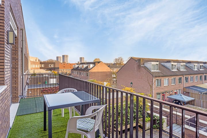 Foto 12 van Willem van Nassaulaan 105