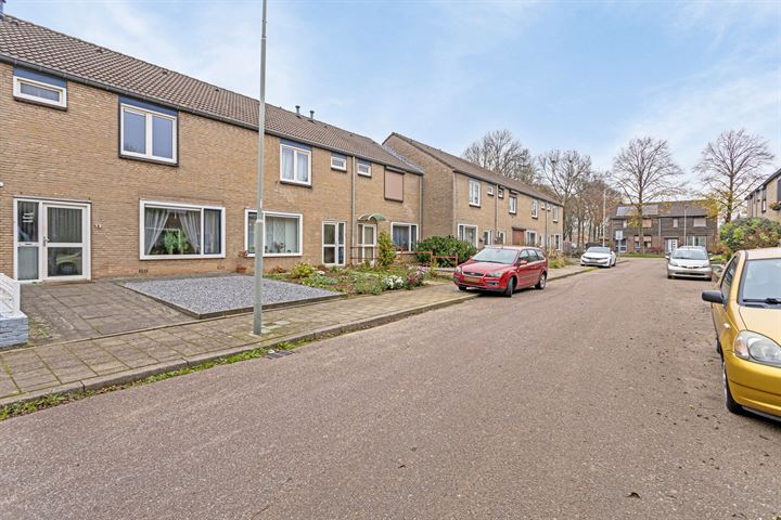 Bekijk foto 4 van Eggelstraat 13