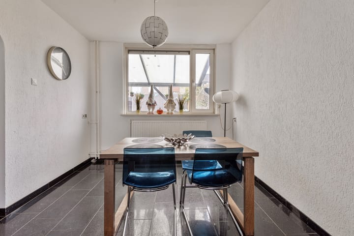 Photo 10 of Eggelstraat 13