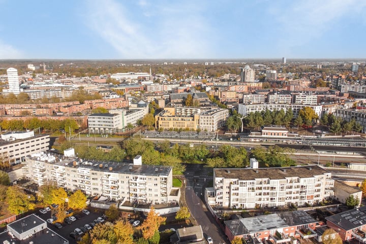 Bekijk foto 45 van Laan van de Mensenrechten 308