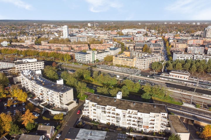 Bekijk foto 46 van Laan van de Mensenrechten 308