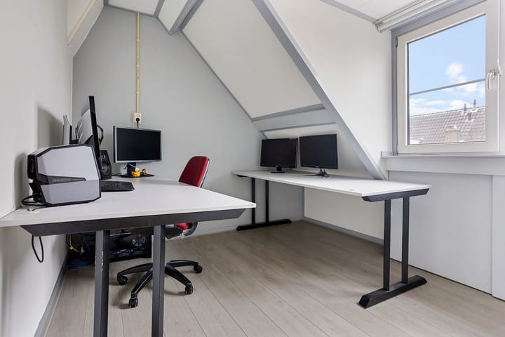 Photo 22 of Albertine Agnesstraat 5