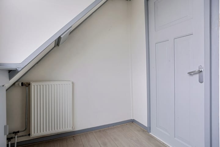 Photo 29 of Albertine Agnesstraat 5