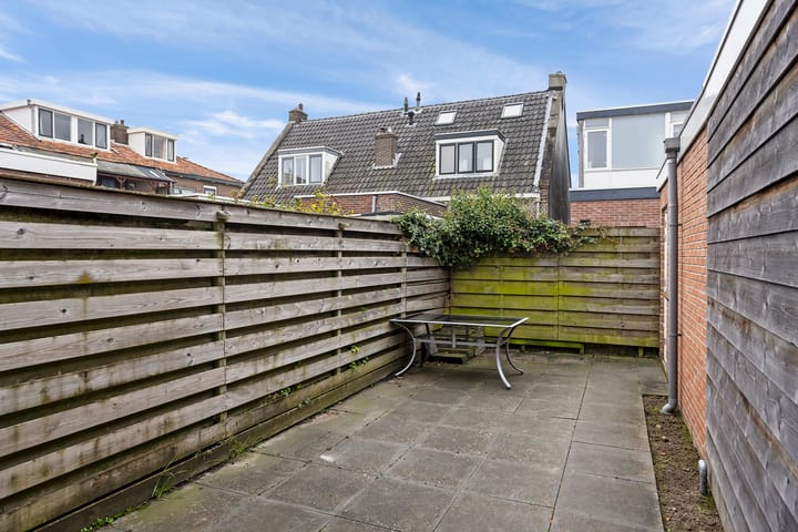 Photo 30 of Albertine Agnesstraat 5