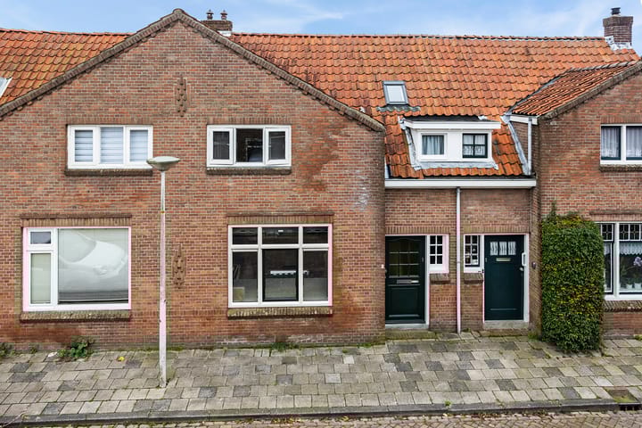 Photo 35 of Albertine Agnesstraat 5