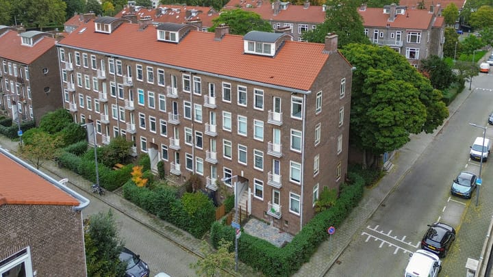 Photo 5 of Bernardus Gewinstraat 36-D