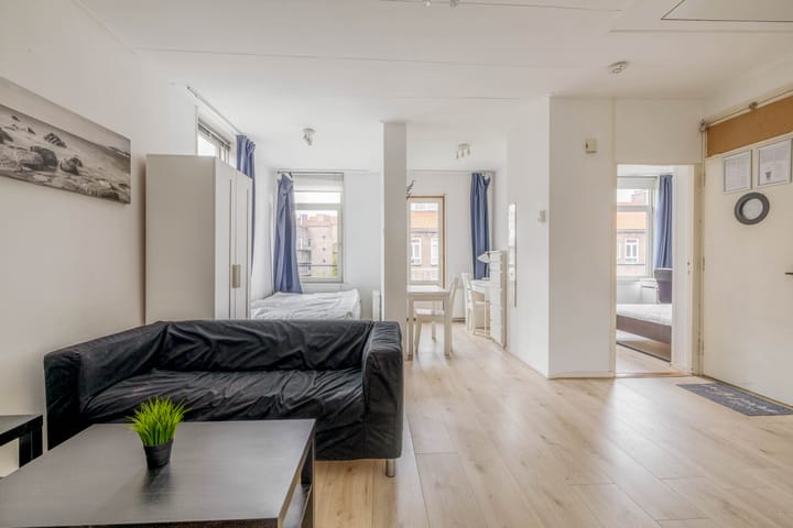 Photo 12 of Bernardus Gewinstraat 36-D