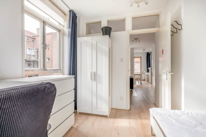 Photo 20 of Bernardus Gewinstraat 36-D