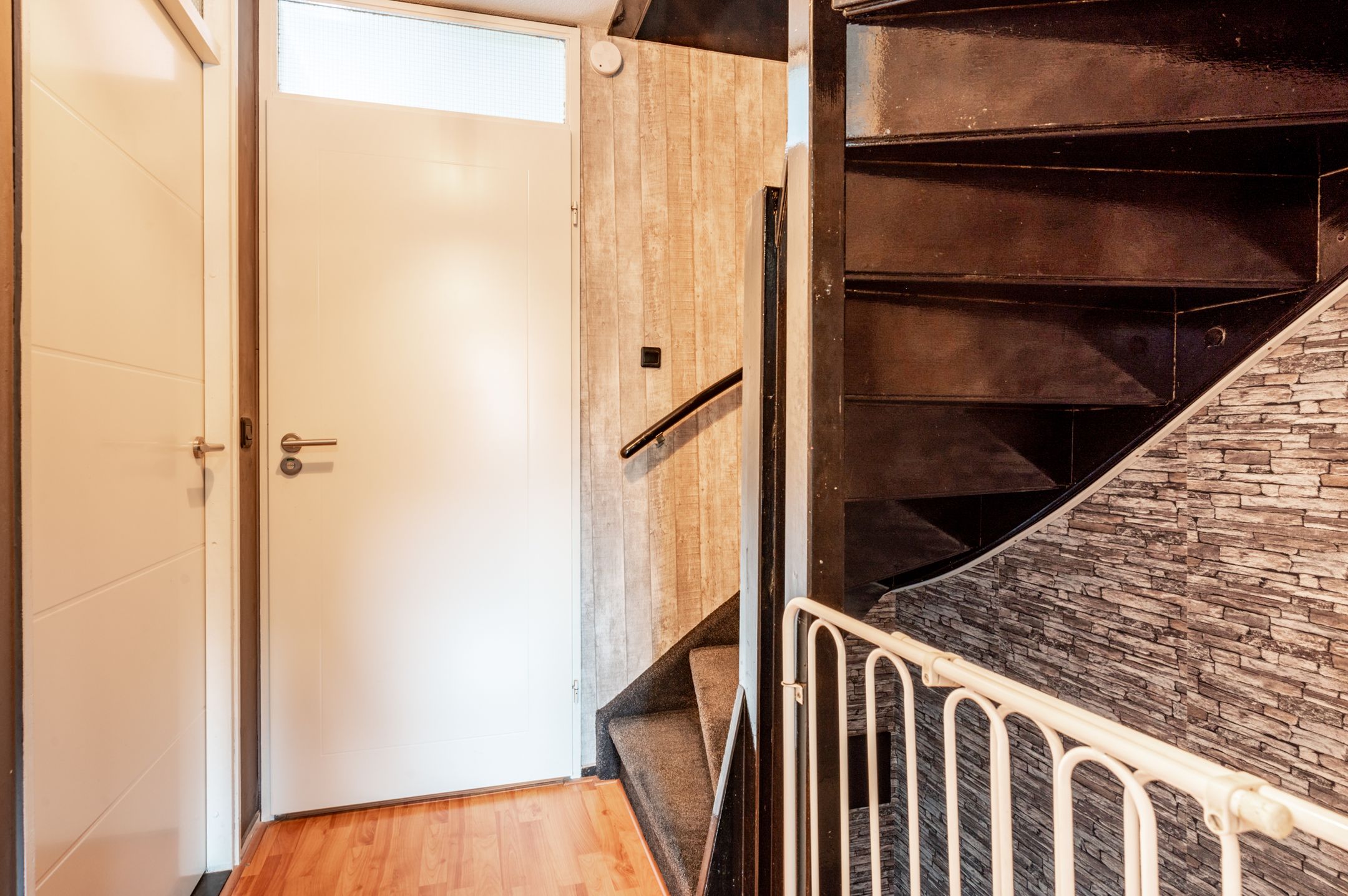 Foto 30 van Hollands Diepstraat 36