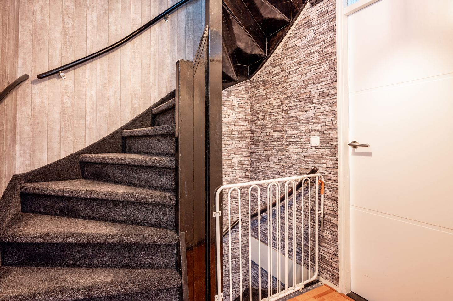 Foto 40 van Hollands Diepstraat 36